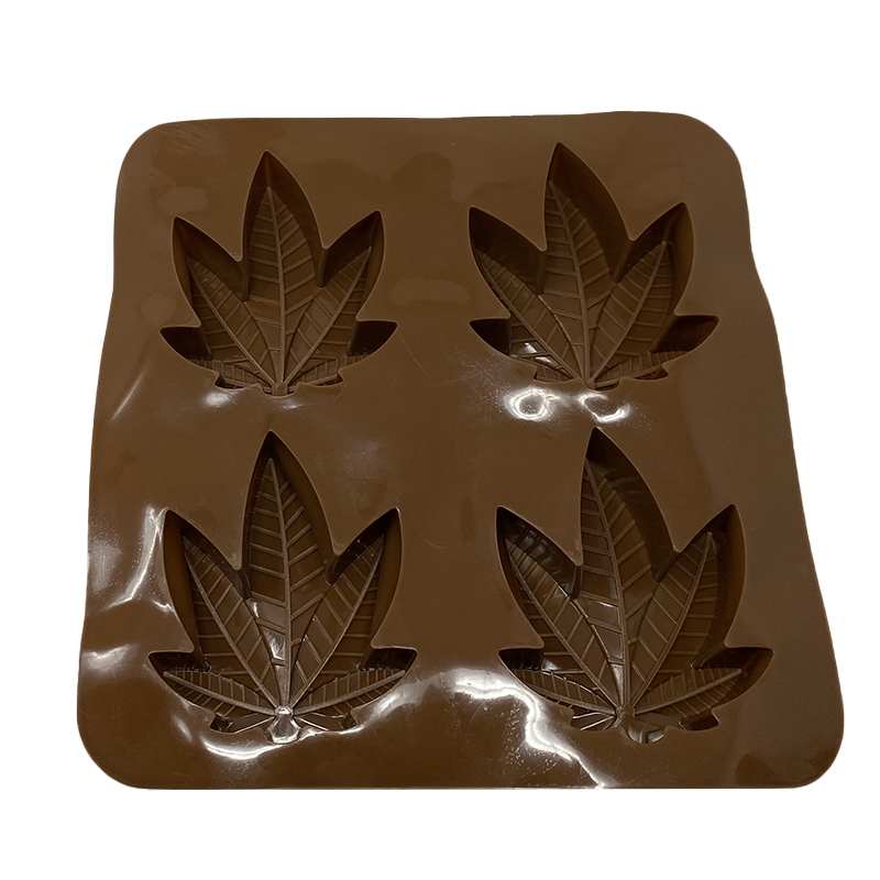 Moule alimentaire 4 compartiments marron