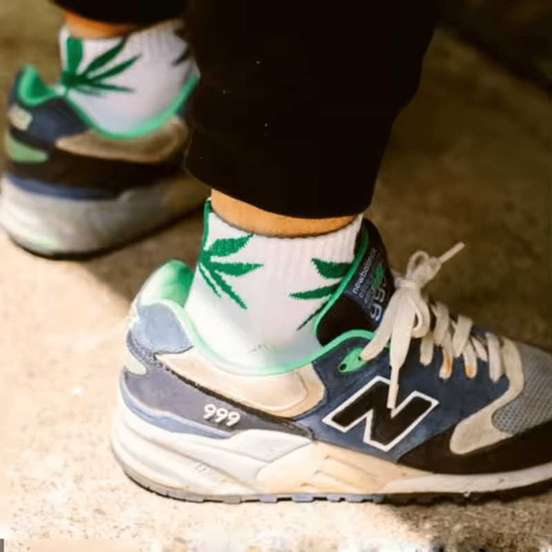 Chaussettes Blanches Feuilles Cannabis Vertes | Euphoria Society